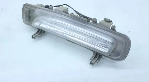 Ford Edge I Front indicator light BT4313B220A