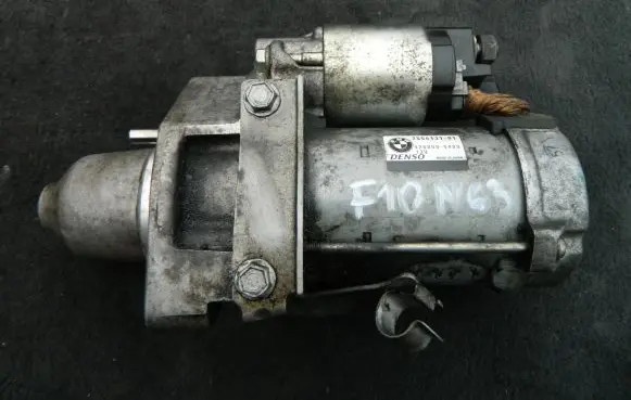 BMW 5 F10 F11 Starter motor 7556131
