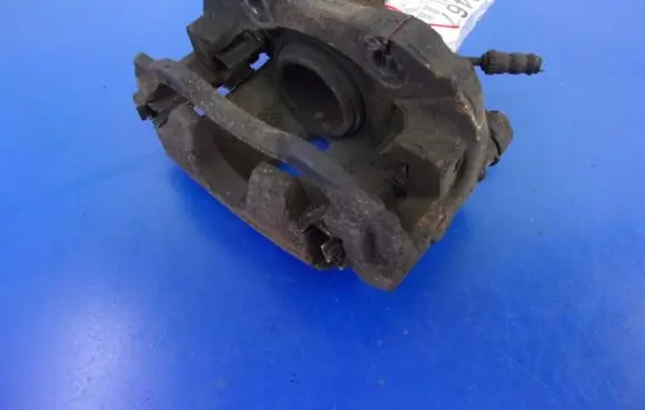 Peugeot 207 CC Front brake caliper