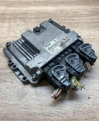 Peugeot 407 Engine control unit/module ECU 9662213380 0281012984