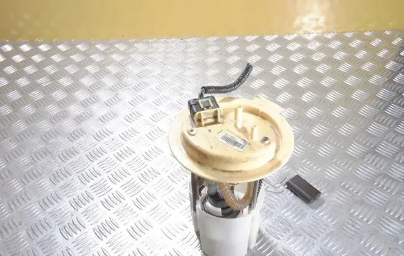 Fiat 500L In-tank fuel pump 51887866