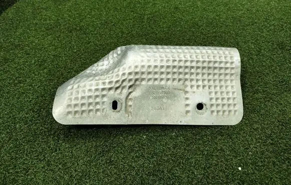 KIA Ceed Exhaust heat shield 31521J7900 200105506