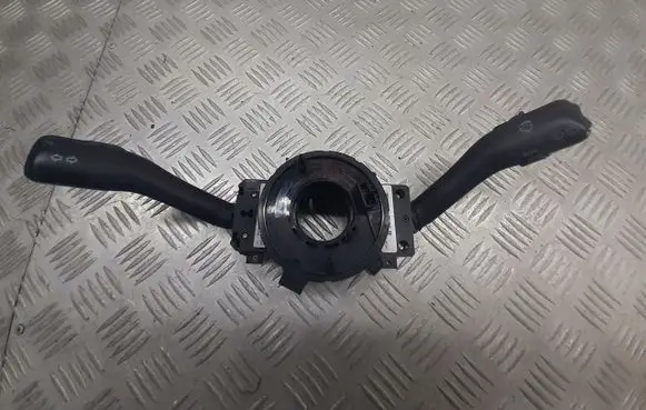 Skoda Fabia Mk1 (6Y) Headlight wiper switch 8L0953513G