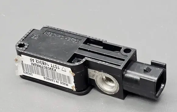 Ford Mondeo Mk III Airbag deployment crash/impact sensor 1S7T14B342AF