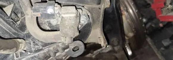 Mitsubishi Lancer X Turbo solenoid valve