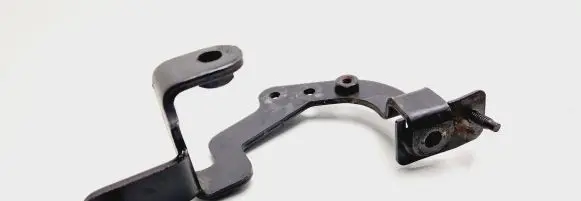 Peugeot 206 Engine mounting bracket 356384A