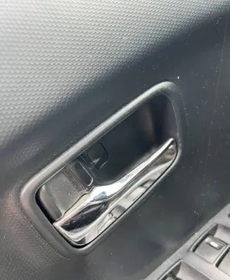 Peugeot 4007 Front door interior handle