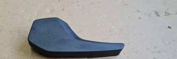 Audi A5 Engine bonnet (hood) release handle 8W0823661D