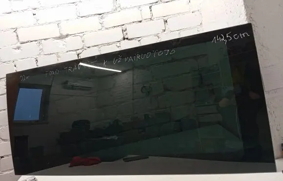 Ford Transit Rear side window 43R009661 DOT23AS3