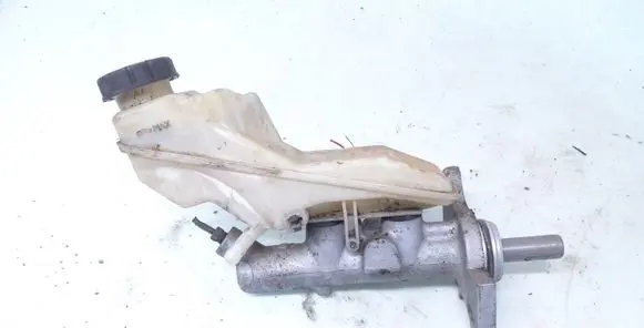 Toyota Corolla E120 E130 Master brake cylinder 744712514