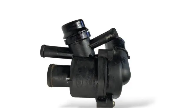 Land Rover Range Rover Sport L320 Thermostat AH228K515AA AH228575AF