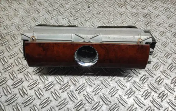 Dash center air vent grill