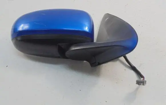 Nissan Almera Tino Manual wing mirror 96301BN210