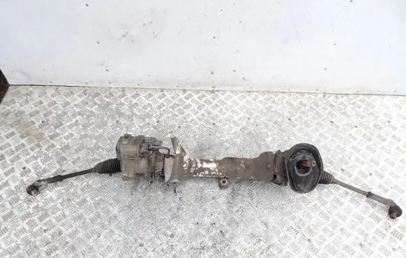 Ford Focus Steering rack 8V6C3D070 120222NBBG