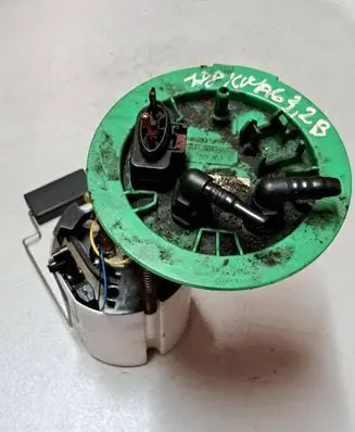 Audi A6 S6 C6 4F Fuel injection high pressure pump A2C53026371 4F0919051A