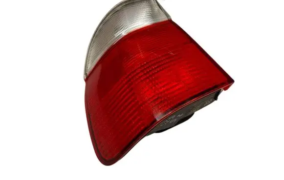 BMW 5 E39 Rear/tail lights 2496321 190519991318 T301243M5