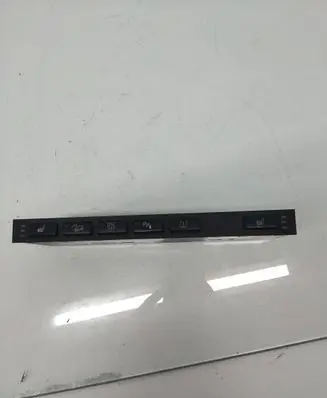 BMW X3 E83 Seat heating switch 61313415619 03742512