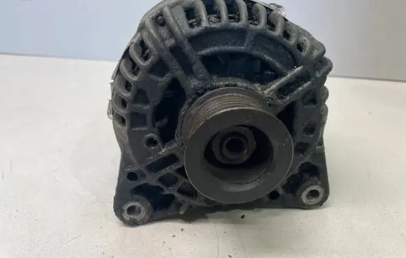 Renault Trafic II (X83) Generator/alternator 8200175210