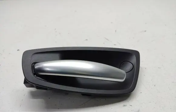 BMW 1 E81 E87 Front door interior handle 10628510