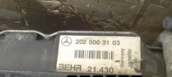 Mercedes-Benz SLK R170 Coolant radiator 2000 behr 21.430 2025003103