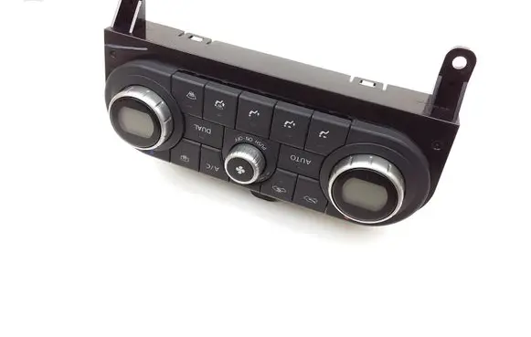 Nissan Qashqai Climate control unit 27500JD45B