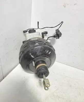 BMW 1 E81 E87 Brake booster 6785644