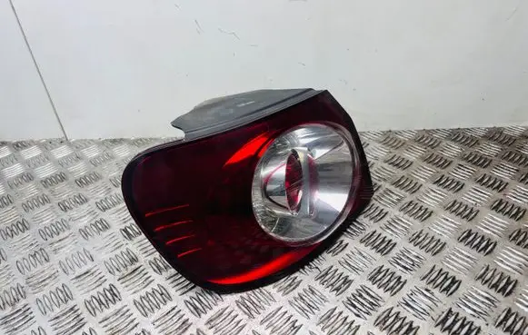 Volkswagen Golf Plus Rear/tail lights 5M0945095R