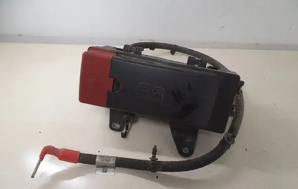 Jaguar F-Pace Fuse box set GX7314A076AA HK8314300FE