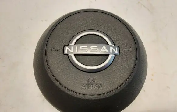 Nissan X-Trail T33 Radiator trim NISXTRPOD3071000