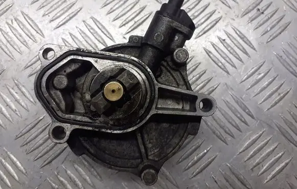 KIA Picanto Vacuum pump K2505