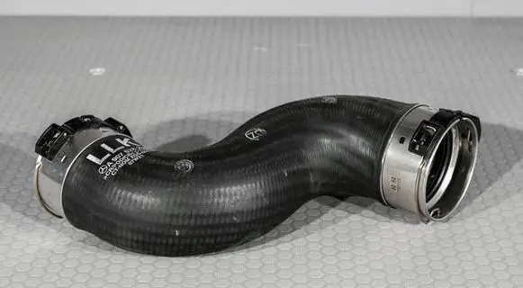 Mercedes-Benz Sprinter W907 W910 Intercooler hose/pipe A9075282300 CTL14119