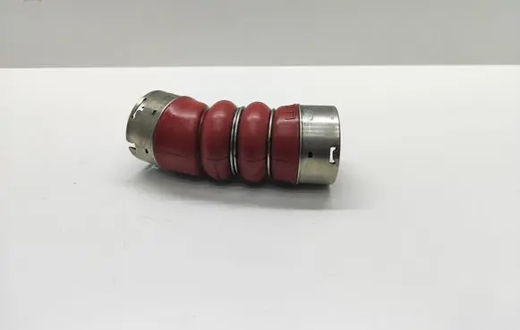 BMW 5 F10 F11 Intercooler hose/pipe 7805401 780540102 11279410