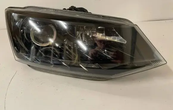 Skoda Fabia Mk3 (NJ) Headlight/headlamp 6V1941016B 1EL01182422