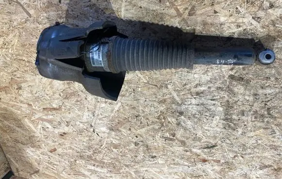 Audi A8 S8 D4 4H Front air suspension shock absorber 4H0616002