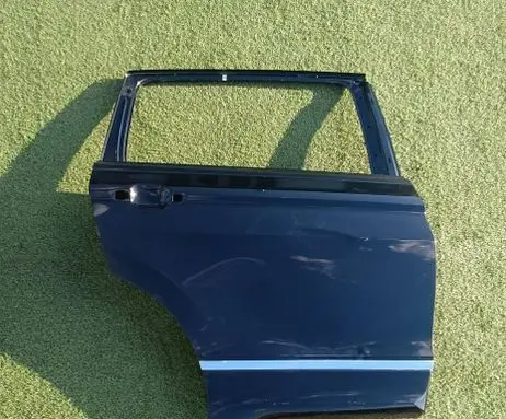 Volkswagen Tiguan Allspace Rear door 5NL833676 833676