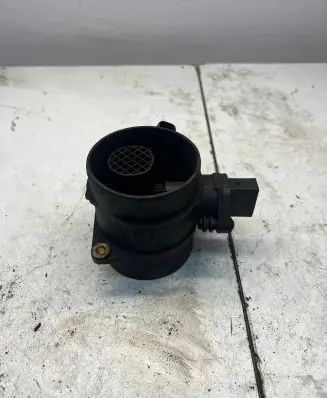 Mercedes-Benz E AMG W211 Mass air flow meter A6460940048 0281002535