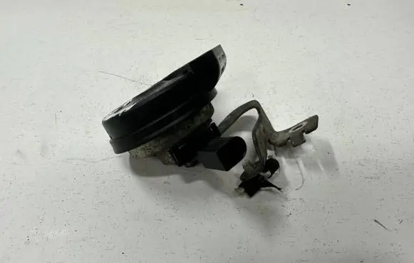 Seat Alhambra (Mk2) Horn signal 7M0951251A