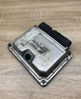 Seat Alhambra (Mk1) Engine control unit/module ECU 038906019FC 0281010751