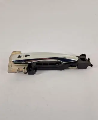 Nissan X-Trail T32 Front door exterior handle R14GN
