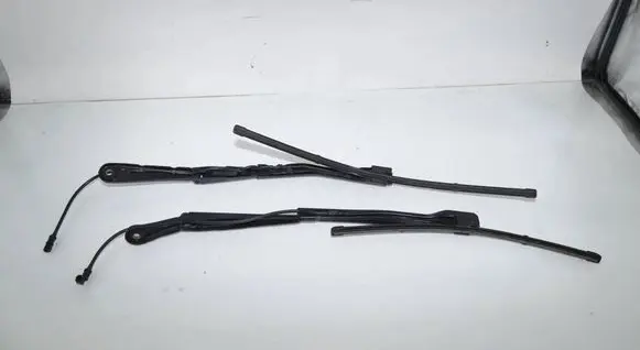 BMW 3 G20 G21 Headlight wiper blade set 9448920 9448919 61619448920
