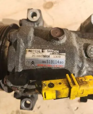 Peugeot 407 Air conditioning (A/C) compressor (pump) 9651911480