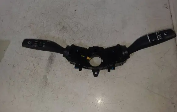 KIA Optima Wiper turn signal indicator stalk/switch 93404D4810