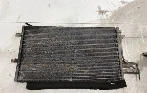 Ford Focus A/C cooling radiator (condenser)