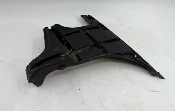Volvo S60 Rear bumper mounting bracket 08693387