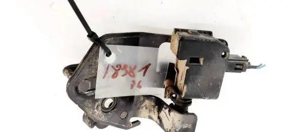Skoda Octavia Mk2 (1Z) Central locking motor 