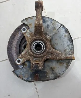 Honda Civic Front wheel hub 