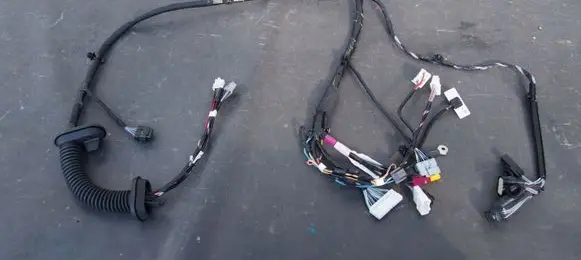 Tesla Model X Front door wiring loom 103243280F