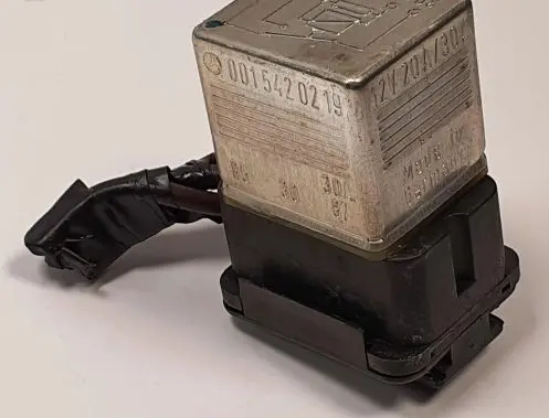 Mercedes-Benz E W124 Other relay 0015420219