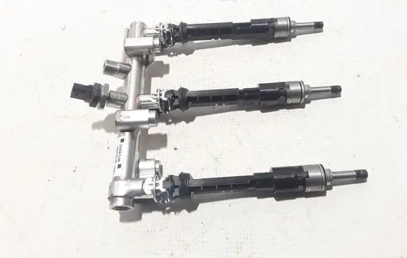 Dacia Jogger Fuel main line pipe 175206860R