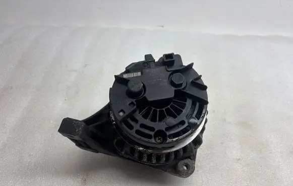 Volvo S60 Generator/alternator 8676498 0124525029